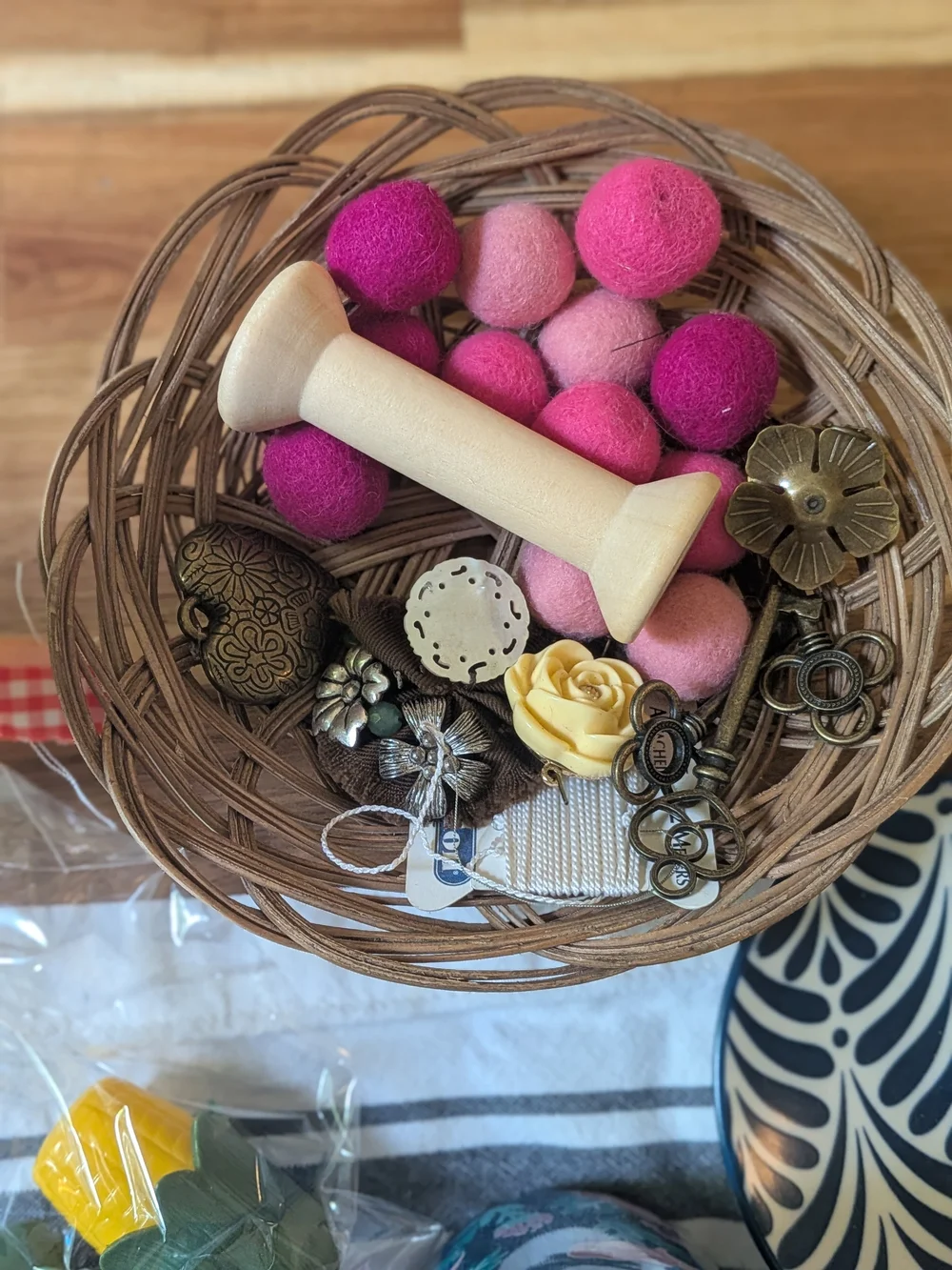 Reseller Give Aways Or Mystery Lot: Vintage Brass, Brighton, Pier 1, More!